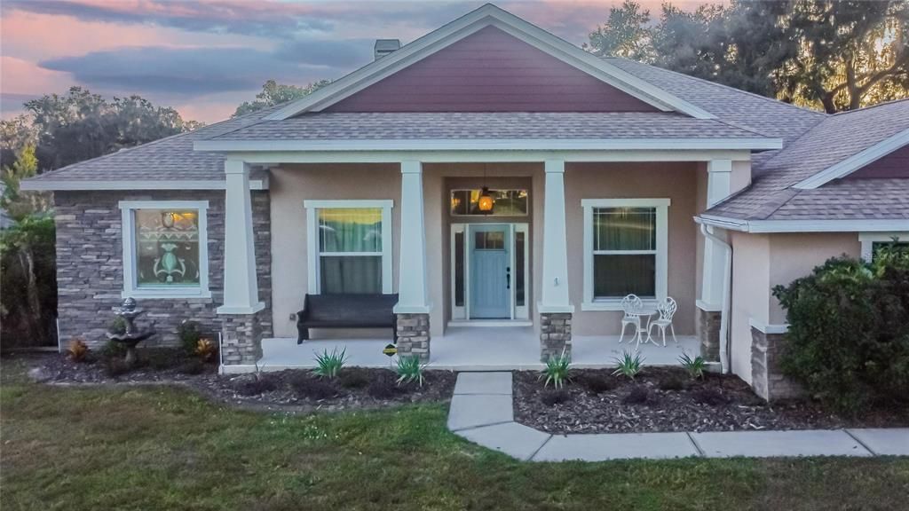 For Sale: $749,900 (4 beds, 3 baths, 3084 Square Feet)