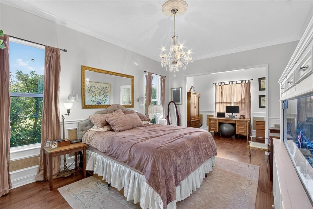 For Sale: $749,900 (4 beds, 3 baths, 3084 Square Feet)