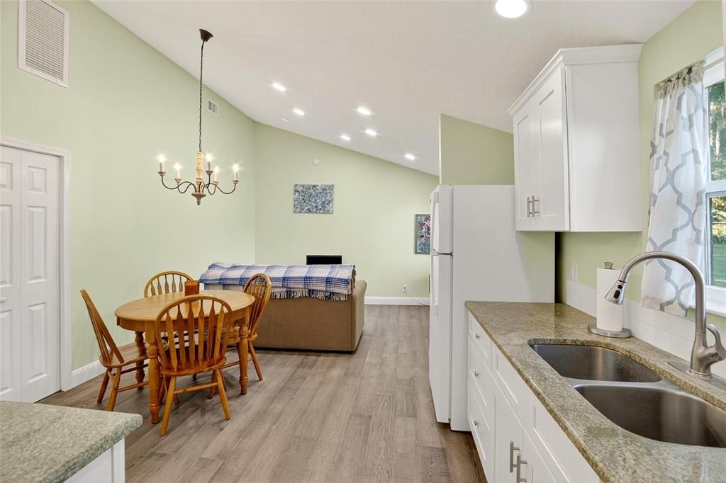 For Sale: $749,900 (4 beds, 3 baths, 3084 Square Feet)