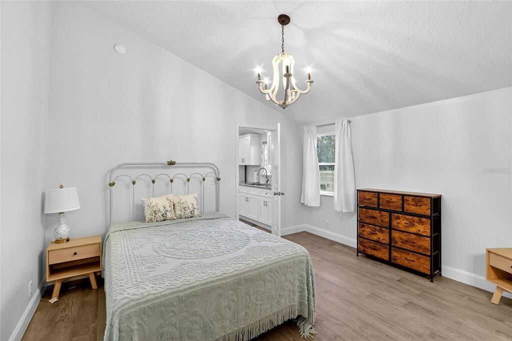 For Sale: $749,900 (4 beds, 3 baths, 3084 Square Feet)