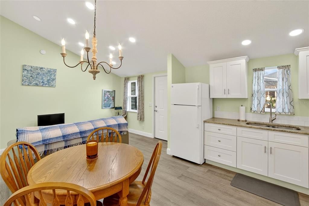 For Sale: $749,900 (4 beds, 3 baths, 3084 Square Feet)