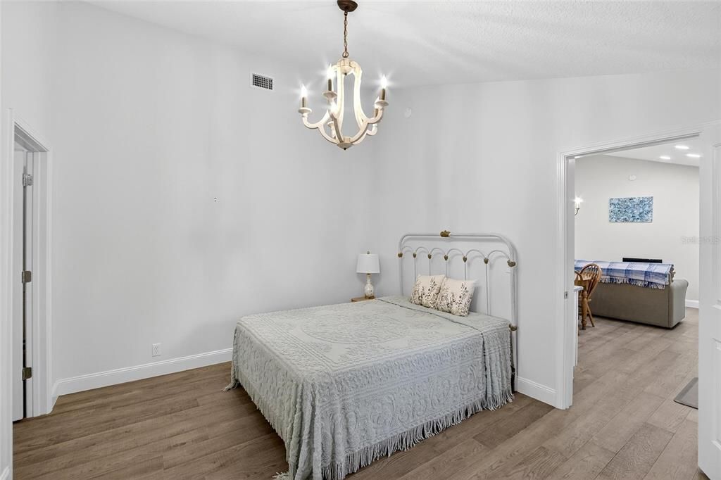 For Sale: $749,900 (4 beds, 3 baths, 3084 Square Feet)