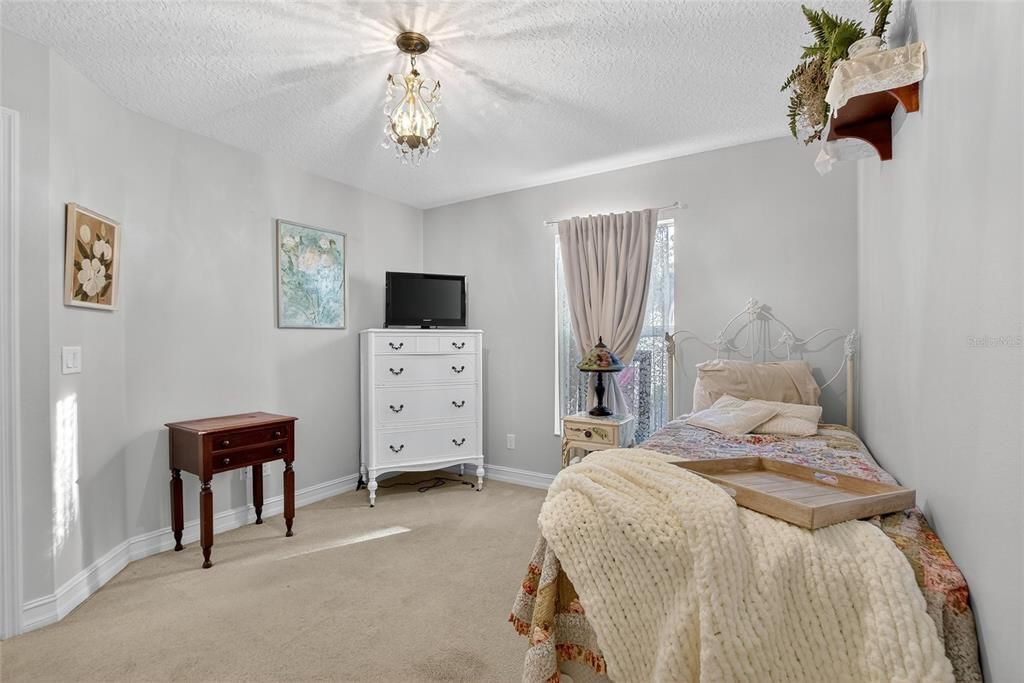 For Sale: $749,900 (4 beds, 3 baths, 3084 Square Feet)