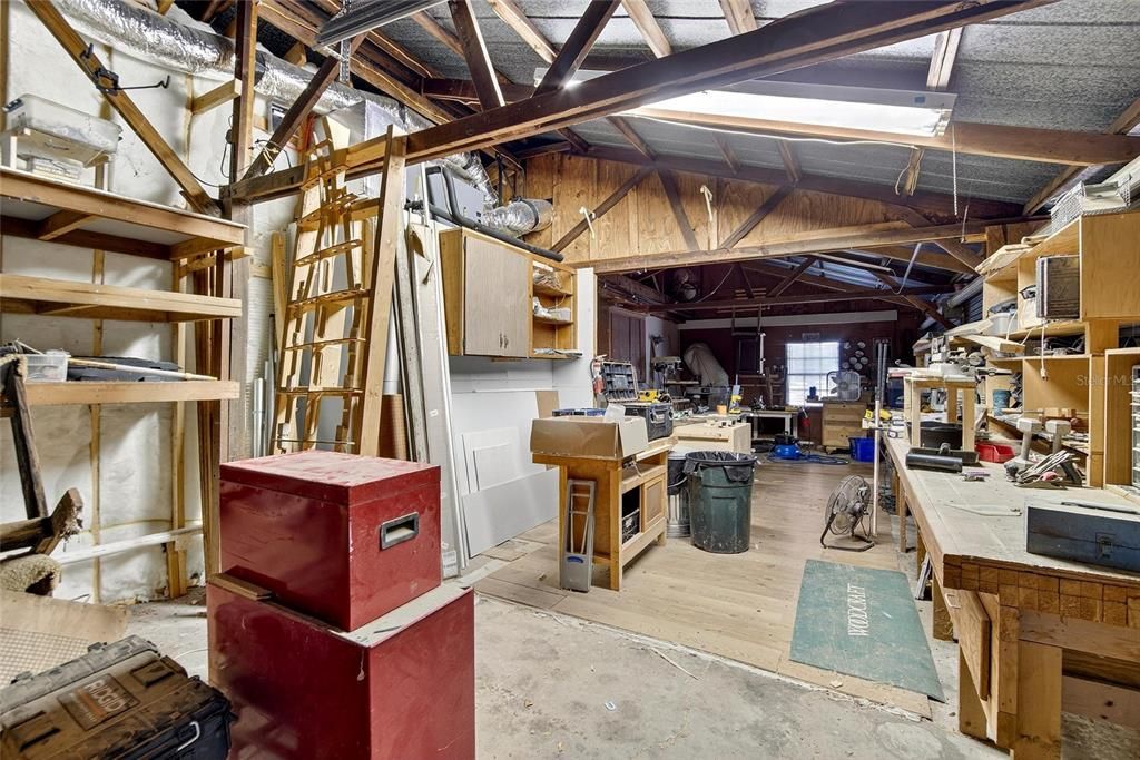 For Sale: $749,900 (4 beds, 3 baths, 3084 Square Feet)