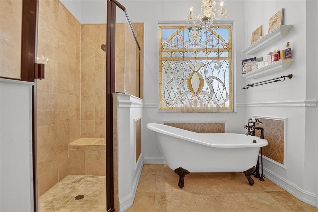 For Sale: $749,900 (4 beds, 3 baths, 3084 Square Feet)