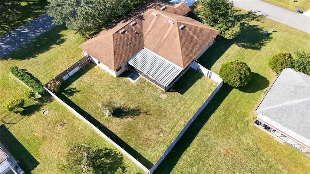 For Sale: $305,000 (4 beds, 2 baths, 2107 Square Feet)