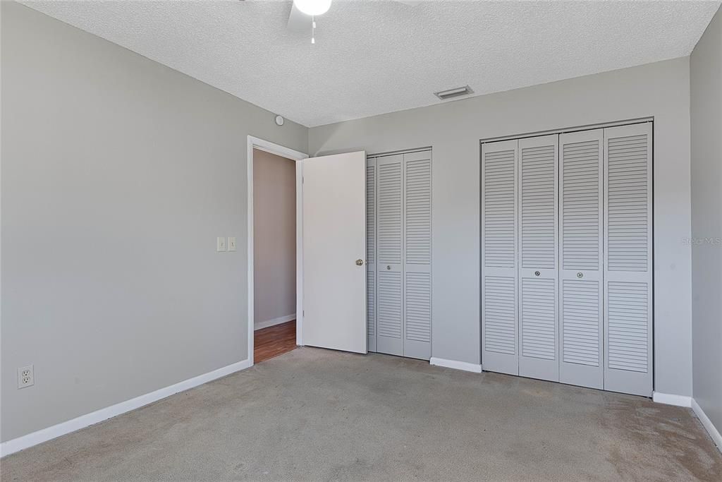 For Sale: $305,000 (4 beds, 2 baths, 2107 Square Feet)