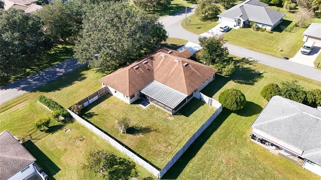 For Sale: $305,000 (4 beds, 2 baths, 2107 Square Feet)