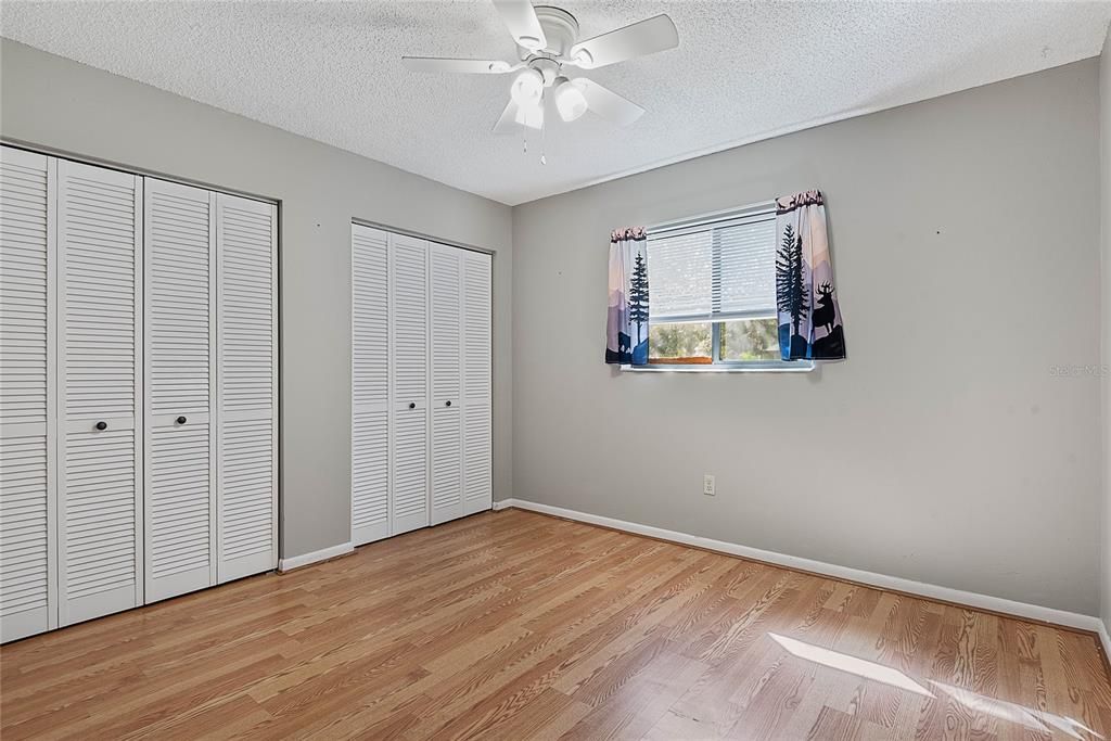 For Sale: $305,000 (4 beds, 2 baths, 2107 Square Feet)