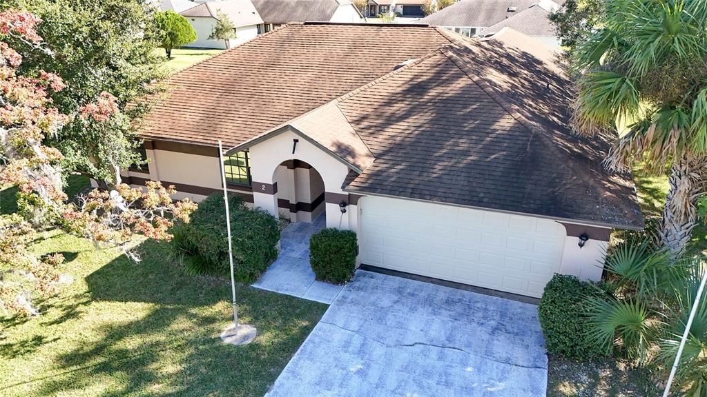 For Sale: $305,000 (4 beds, 2 baths, 2107 Square Feet)