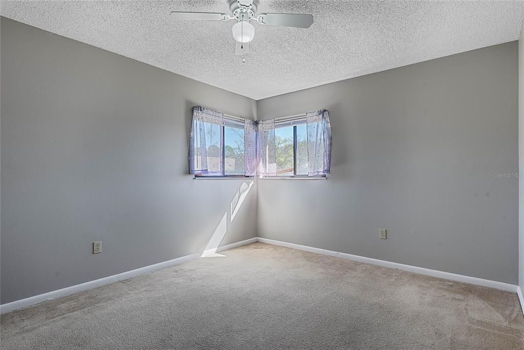 For Sale: $305,000 (4 beds, 2 baths, 2107 Square Feet)