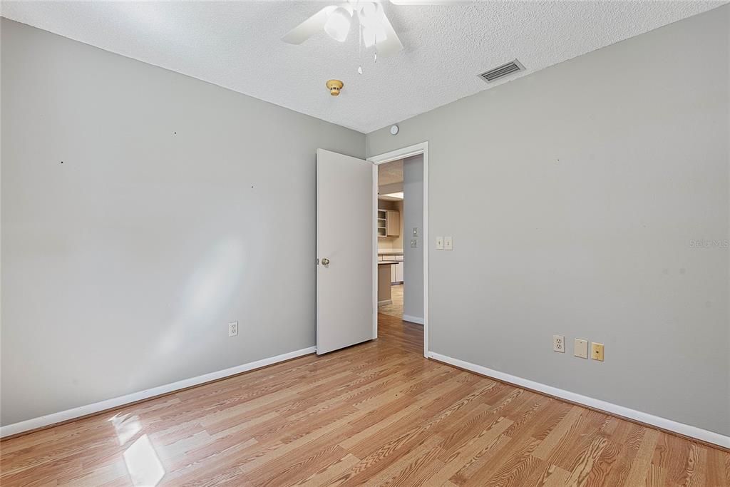 For Sale: $305,000 (4 beds, 2 baths, 2107 Square Feet)