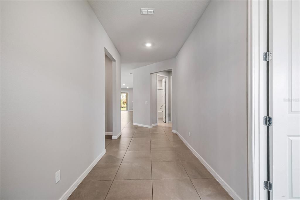 В аренду: $2,500 (4 спален, 2 ванн, 2197 Квадратных фут)