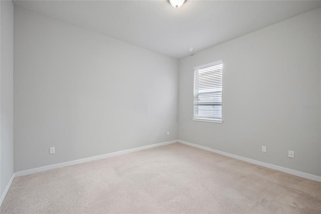 В аренду: $2,500 (4 спален, 2 ванн, 2197 Квадратных фут)