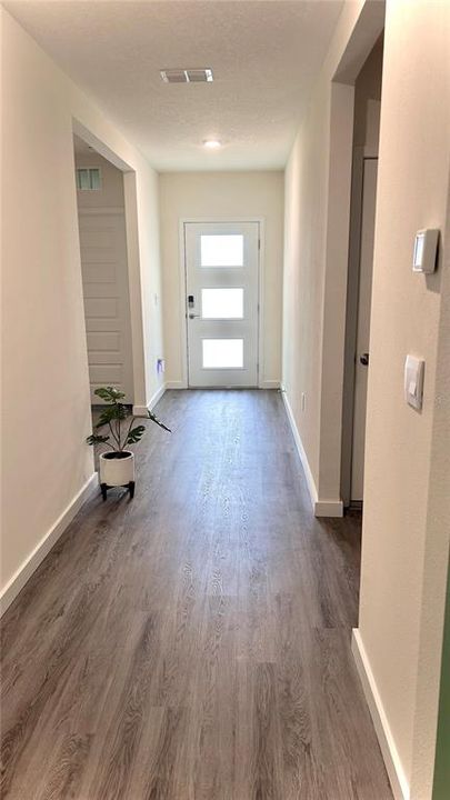 En Renta: $2,400 (3 camas, 2 baños, 1676 Pies cuadrados)