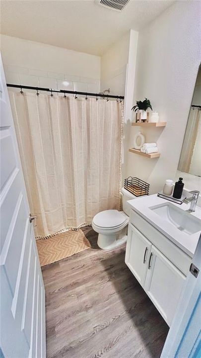 En Renta: $2,400 (3 camas, 2 baños, 1676 Pies cuadrados)