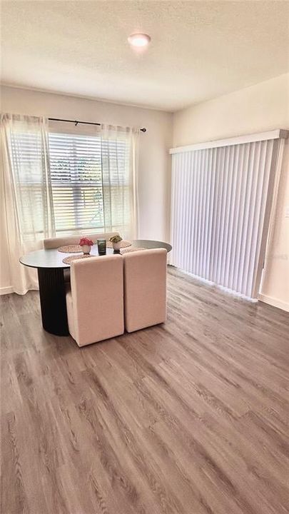 En Renta: $2,400 (3 camas, 2 baños, 1676 Pies cuadrados)