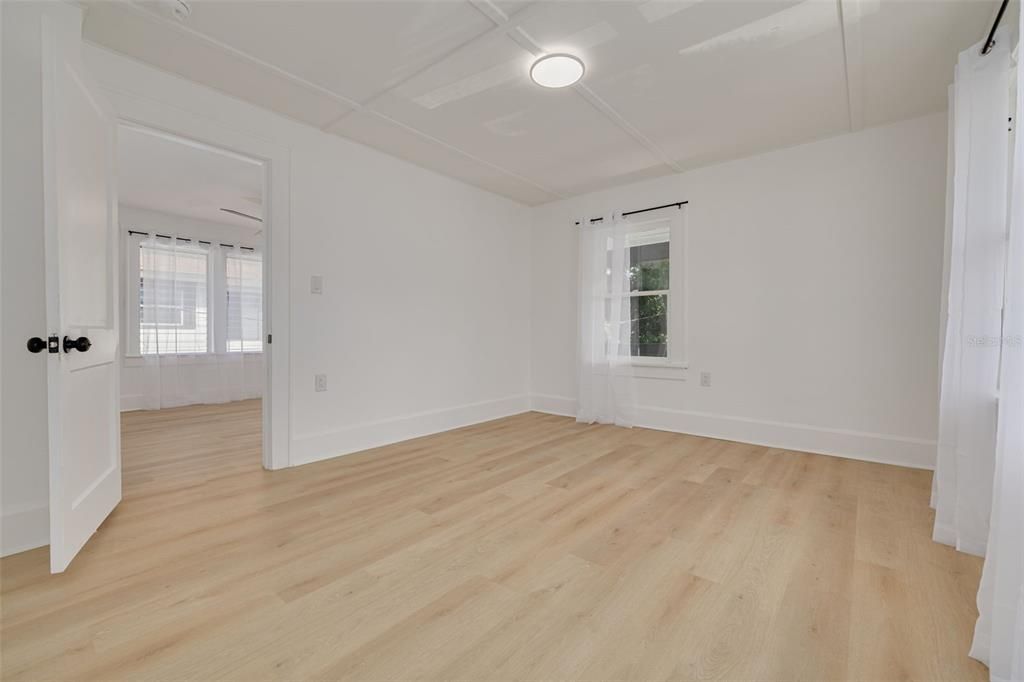 На продажу: $1,095,000 (5 спален, 0 ванн, 2838 Квадратных фут)