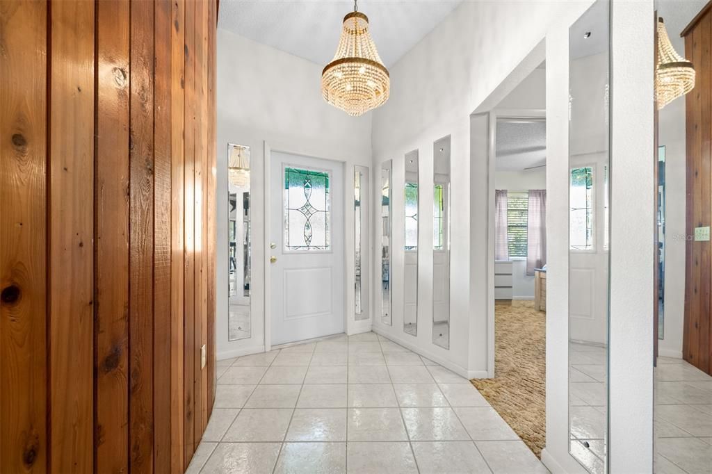 For Sale: $449,000 (3 beds, 2 baths, 1644 Square Feet)