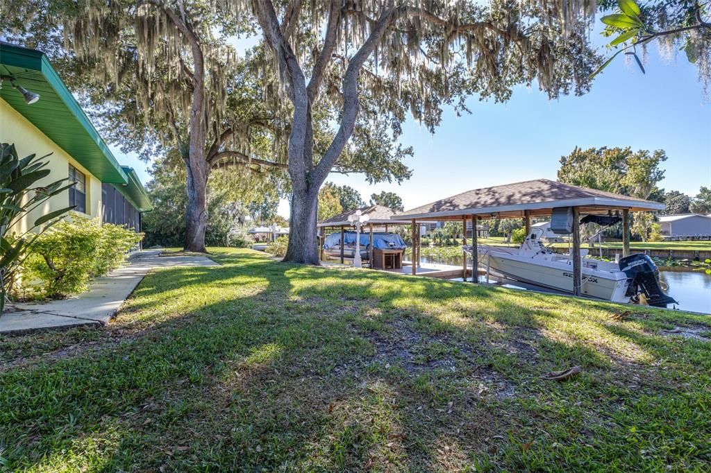 For Sale: $449,000 (3 beds, 2 baths, 1644 Square Feet)