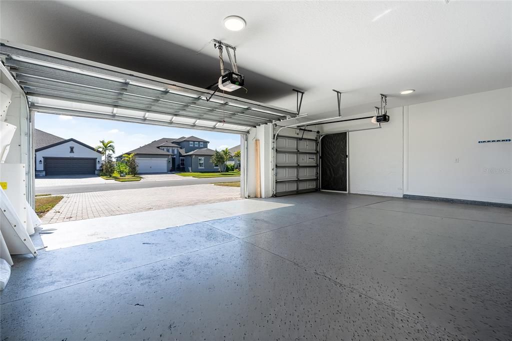 En Venta: $530,000 (4 camas, 3 baños, 2563 Pies cuadrados)