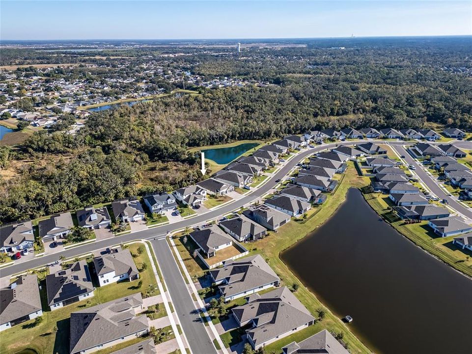 En Venta: $530,000 (4 camas, 3 baños, 2563 Pies cuadrados)