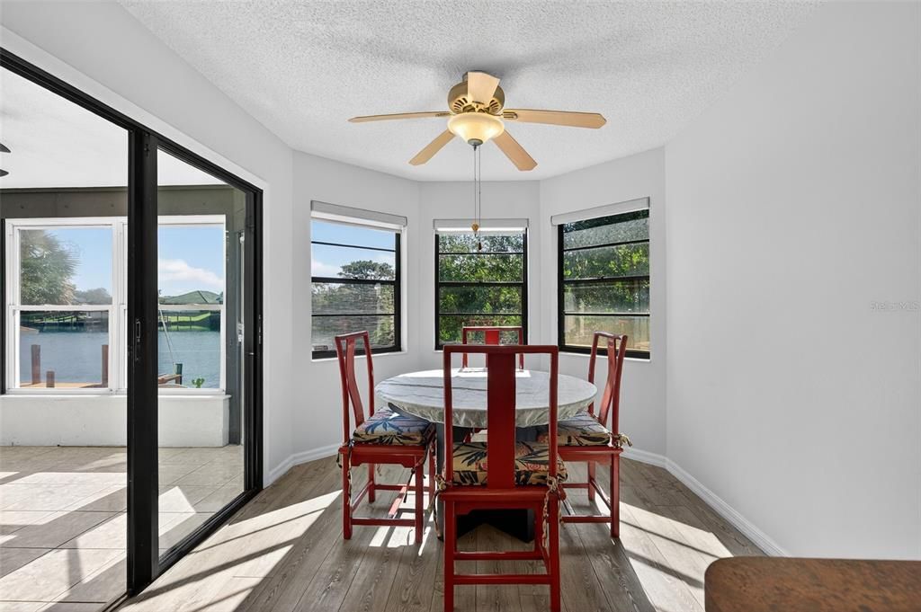 For Sale: $624,900 (4 beds, 3 baths, 2526 Square Feet)