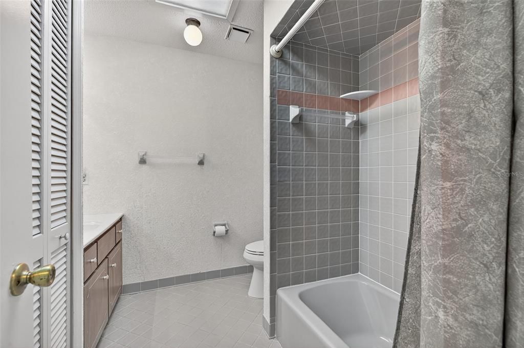 For Sale: $624,900 (4 beds, 3 baths, 2526 Square Feet)