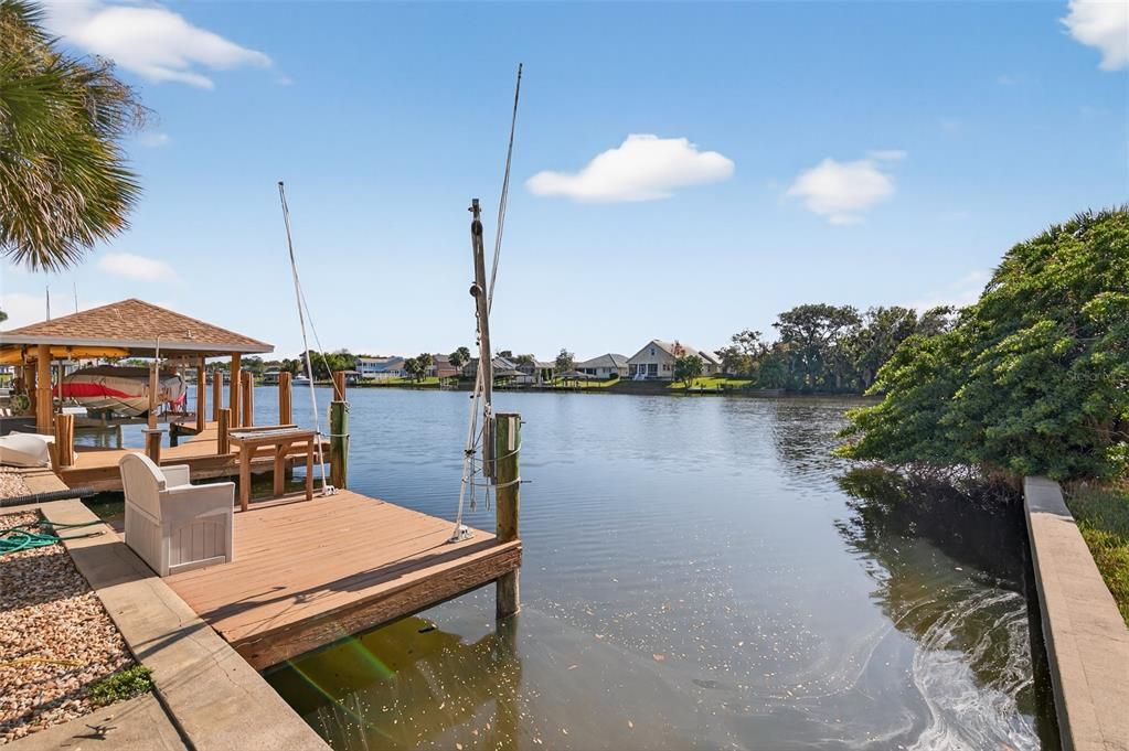 For Sale: $624,900 (4 beds, 3 baths, 2526 Square Feet)