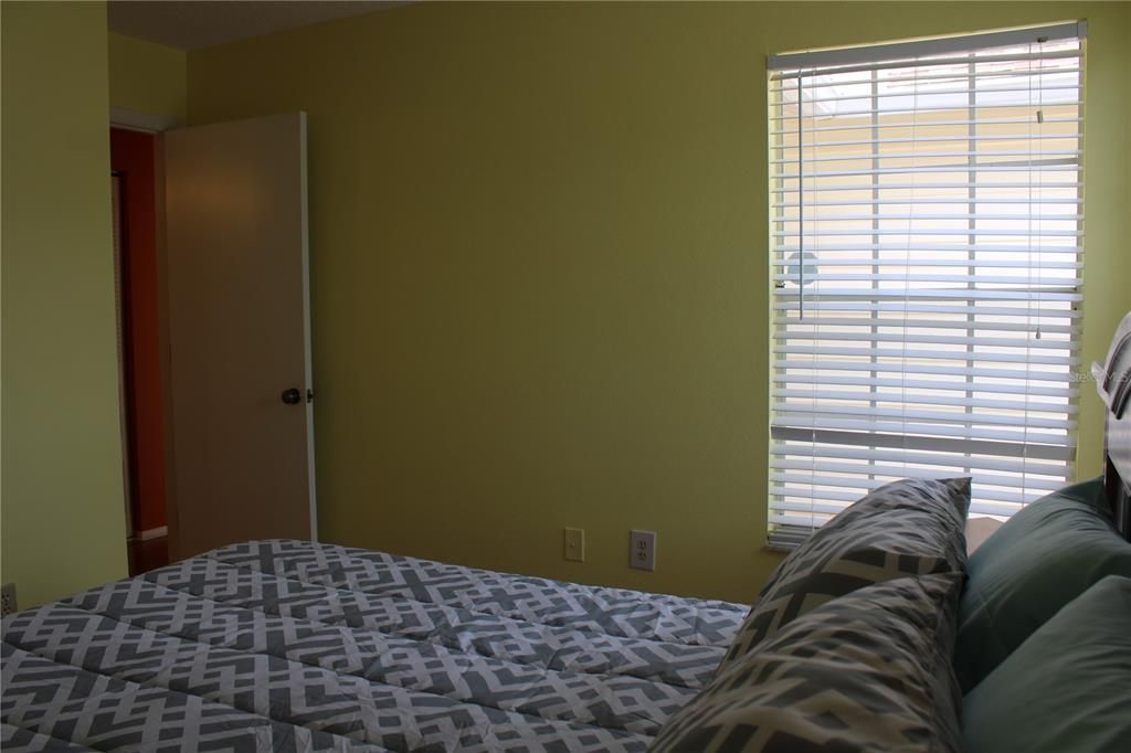 出租: $2,495 (2 贝兹, 2 浴室, 1256 平方英尺)