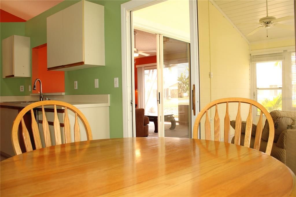 出租: $2,495 (2 贝兹, 2 浴室, 1256 平方英尺)