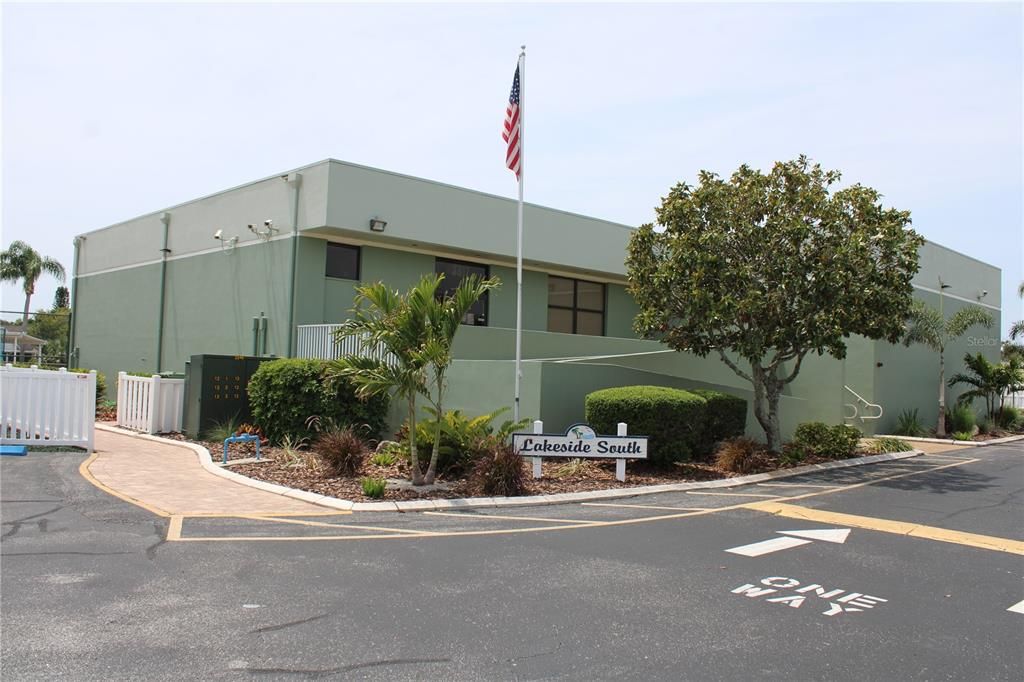 出租: $2,495 (2 贝兹, 2 浴室, 1256 平方英尺)