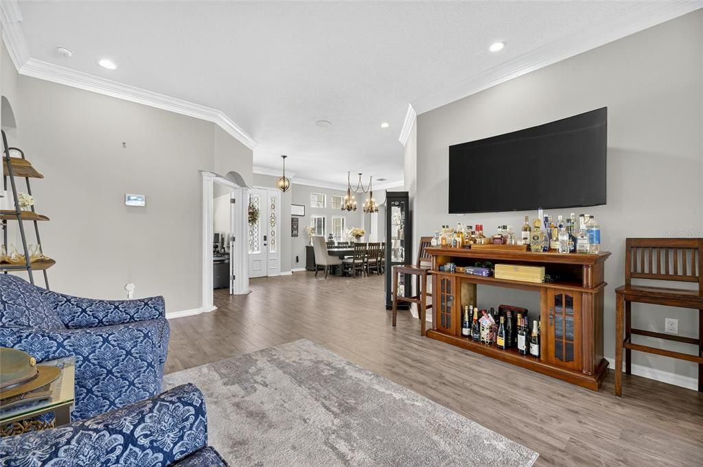 For Sale: $1,239,000 (7 beds, 3 baths, 4571 Square Feet)