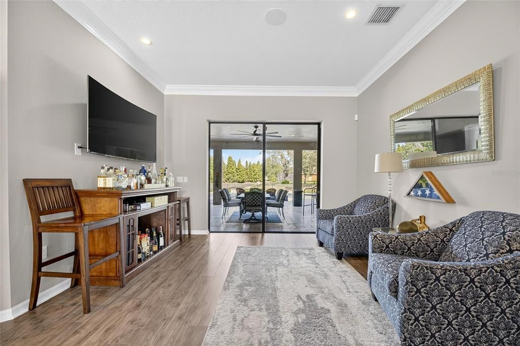 For Sale: $1,239,000 (7 beds, 3 baths, 4571 Square Feet)