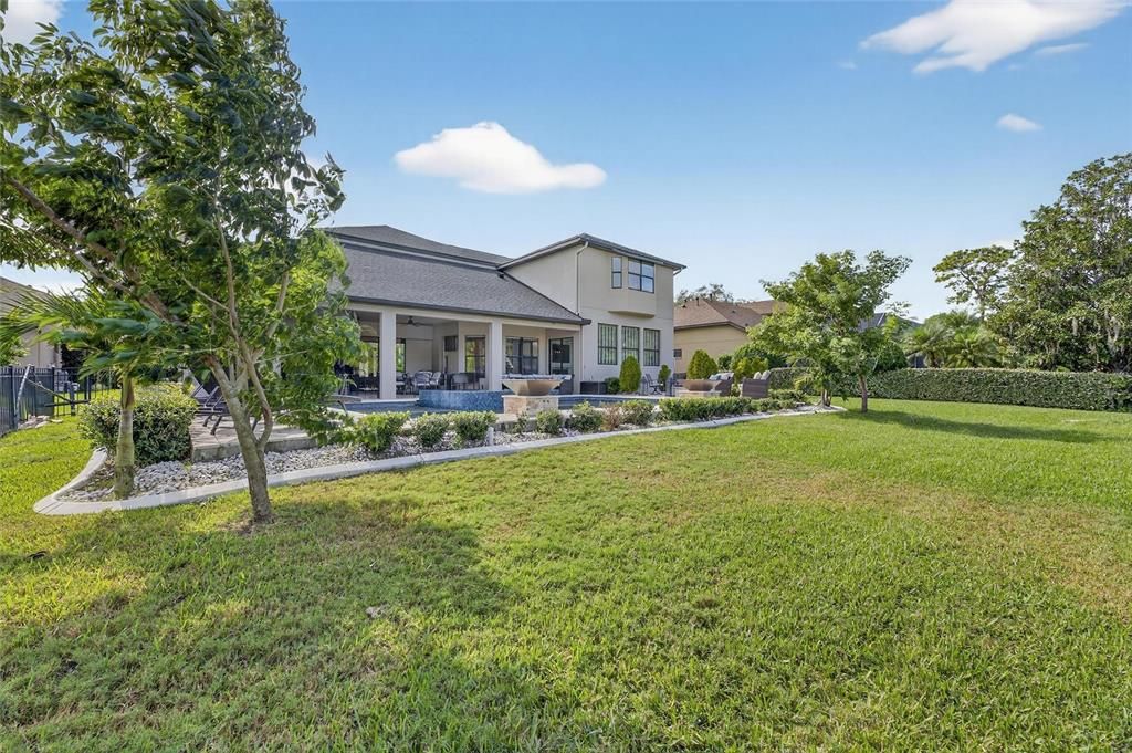 For Sale: $1,239,000 (7 beds, 3 baths, 4571 Square Feet)