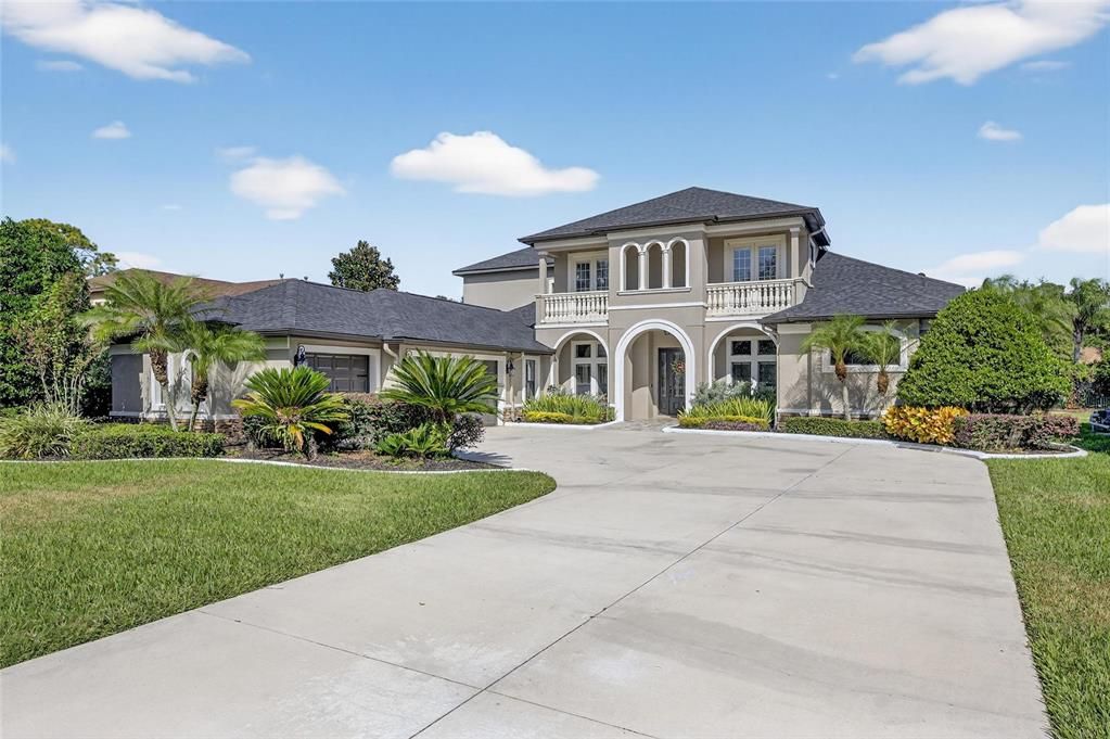 For Sale: $1,239,000 (7 beds, 3 baths, 4571 Square Feet)