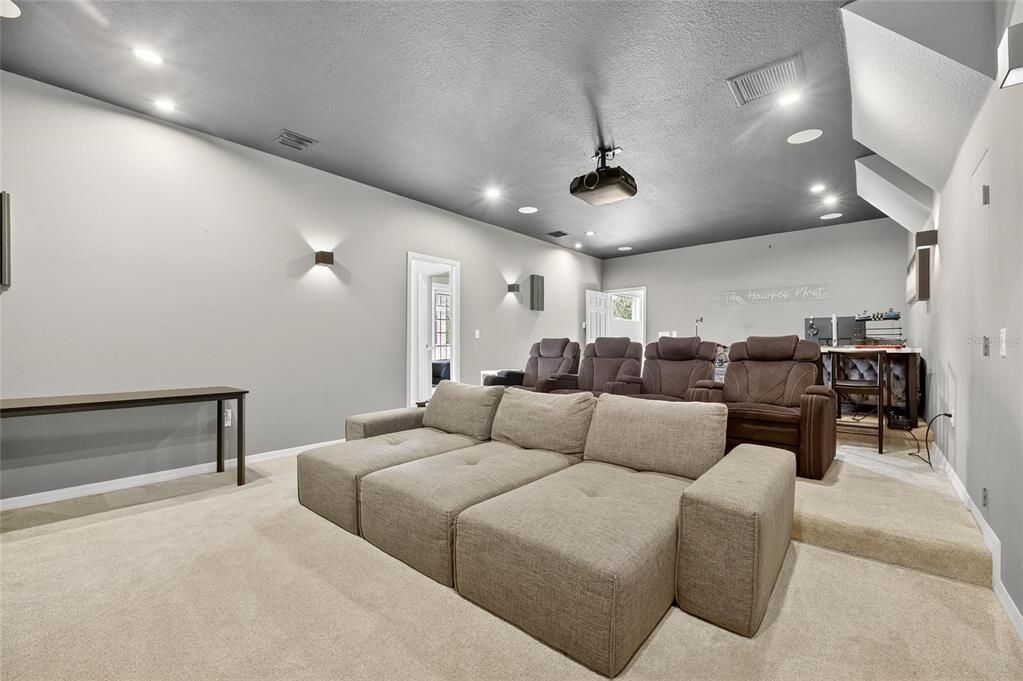 For Sale: $1,239,000 (7 beds, 3 baths, 4571 Square Feet)