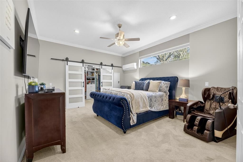 For Sale: $1,239,000 (7 beds, 3 baths, 4571 Square Feet)