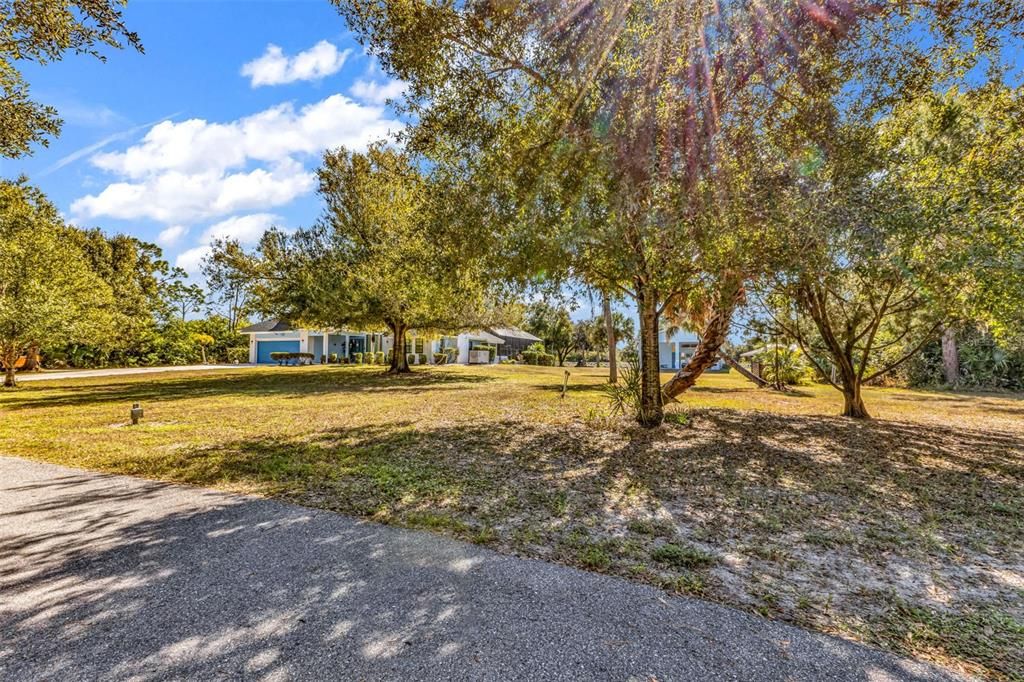 En Venta: $1,438,000 (5 camas, 3 baños, 3237 Pies cuadrados)