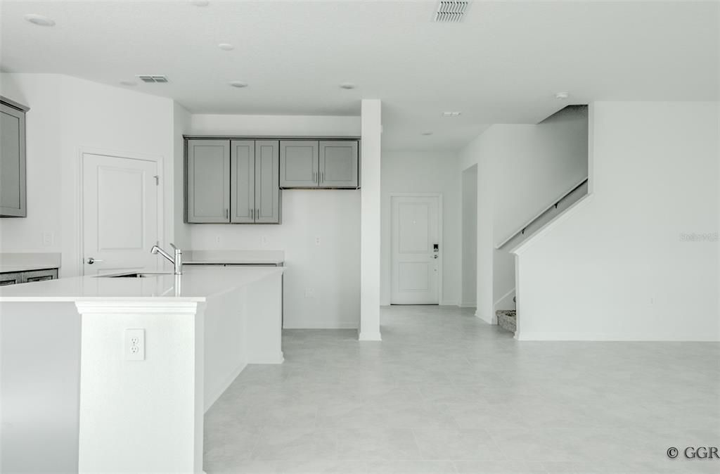 出租: $2,690 (3 贝兹, 2 浴室, 1871 平方英尺)