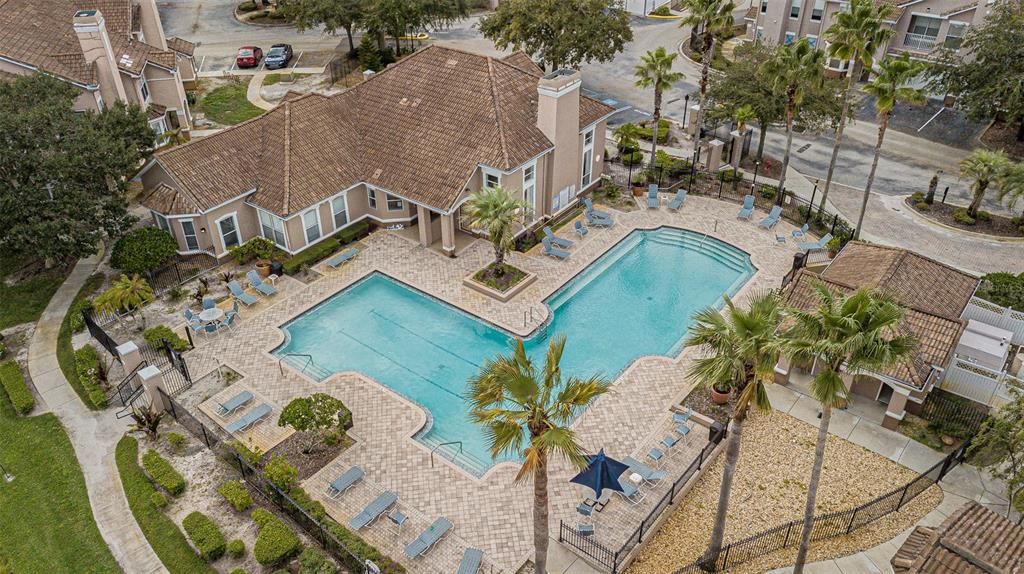 For Rent: $1,495 (1 beds, 1 baths, 951 Square Feet)