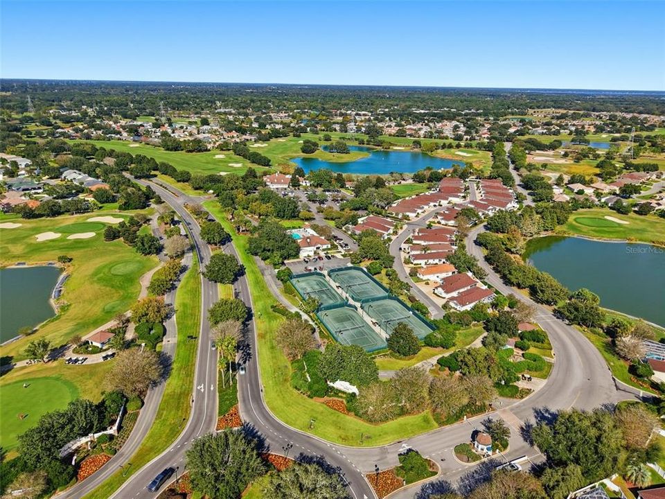 На продажу: $319,900 (3 спален, 2 ванн, 1392 Квадратных фут)