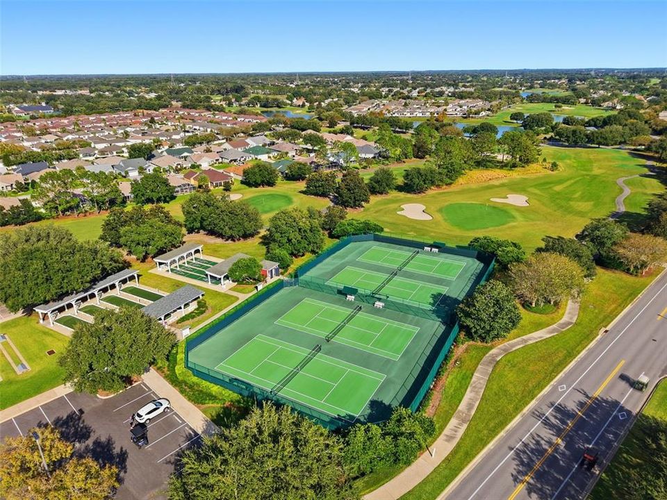 На продажу: $319,900 (3 спален, 2 ванн, 1392 Квадратных фут)