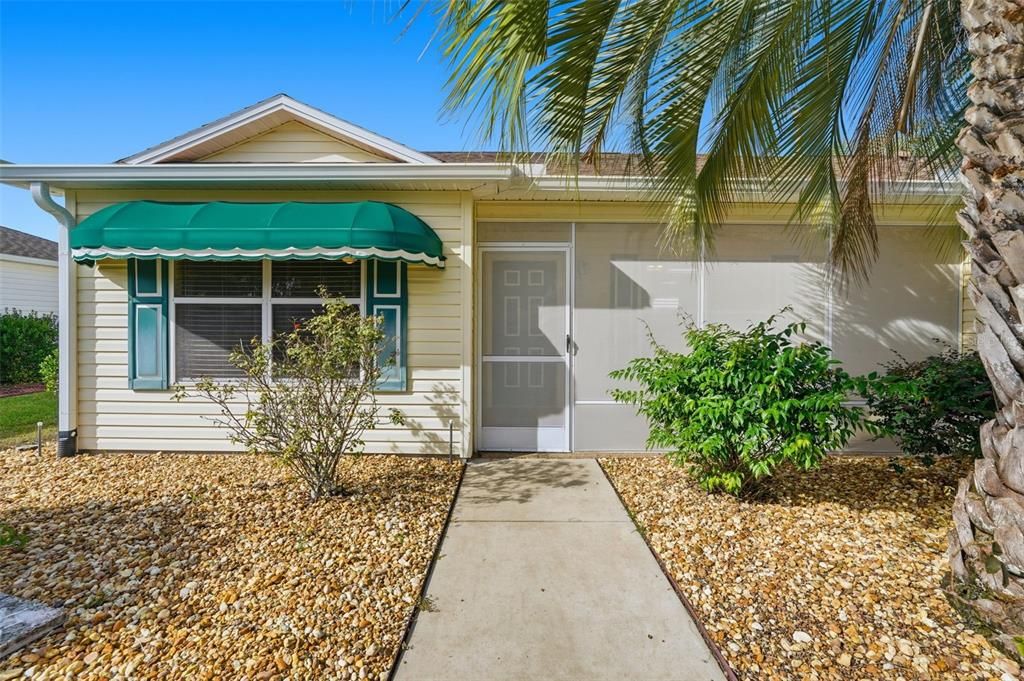 На продажу: $319,900 (3 спален, 2 ванн, 1392 Квадратных фут)