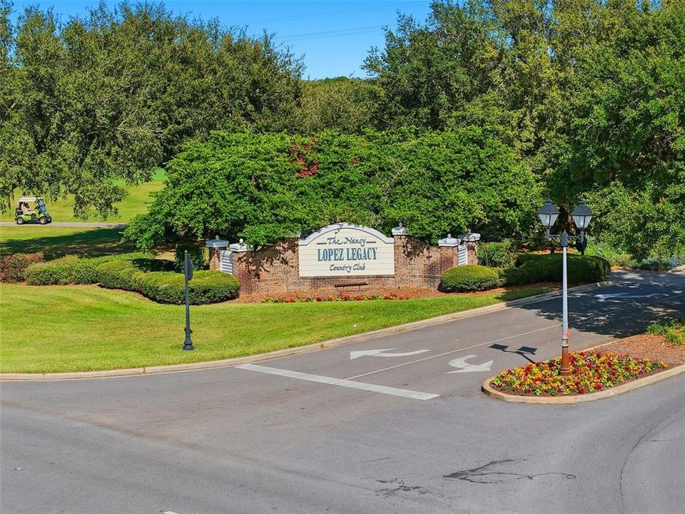 На продажу: $319,900 (3 спален, 2 ванн, 1392 Квадратных фут)