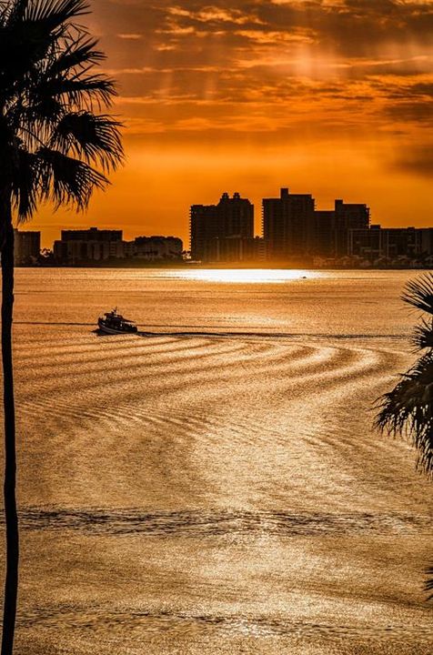 En Venta: $549,500 (2 camas, 2 baños, 1540 Pies cuadrados)