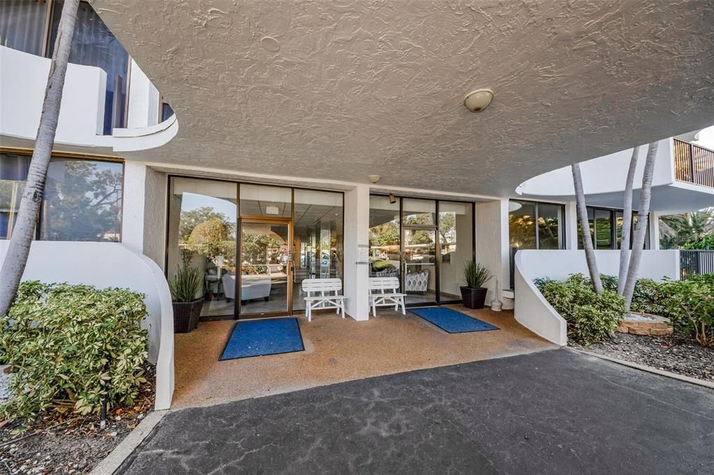 En Venta: $549,500 (2 camas, 2 baños, 1540 Pies cuadrados)