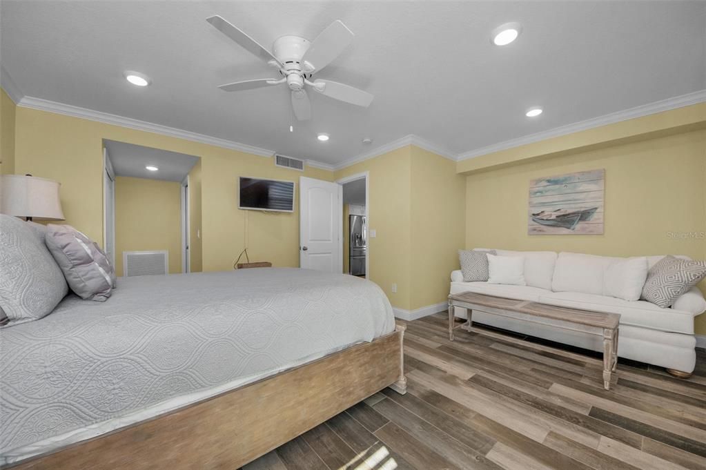 En Venta: $549,500 (2 camas, 2 baños, 1540 Pies cuadrados)