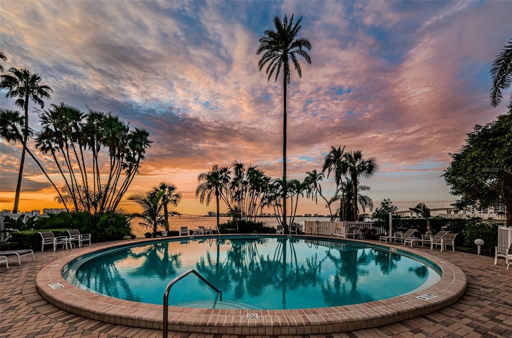 En Venta: $549,500 (2 camas, 2 baños, 1540 Pies cuadrados)