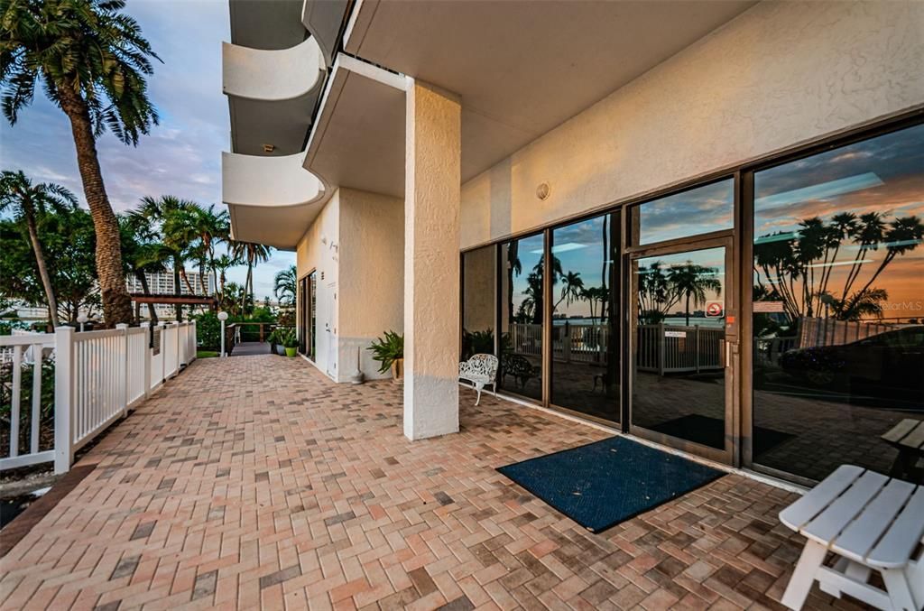 En Venta: $549,500 (2 camas, 2 baños, 1540 Pies cuadrados)